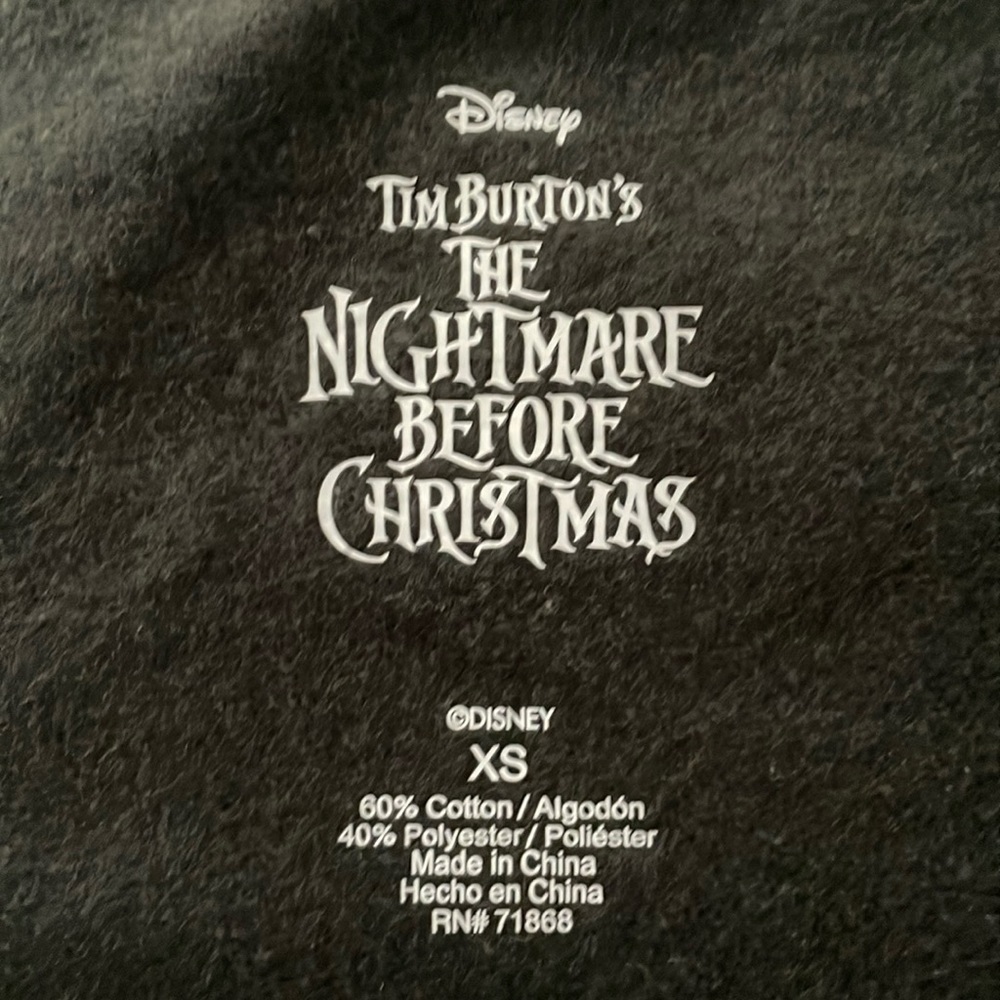 🎃Nightmare Before Christmas🎃 Sweatshirt  size (XS) - Picture 2 of 2